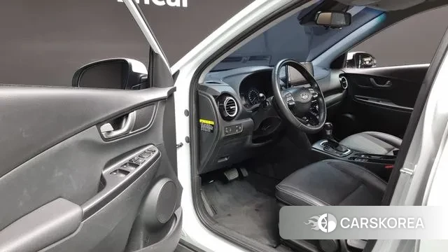 Hyundai Kona Hybrid 2019 Белый из Кореи, фото 2