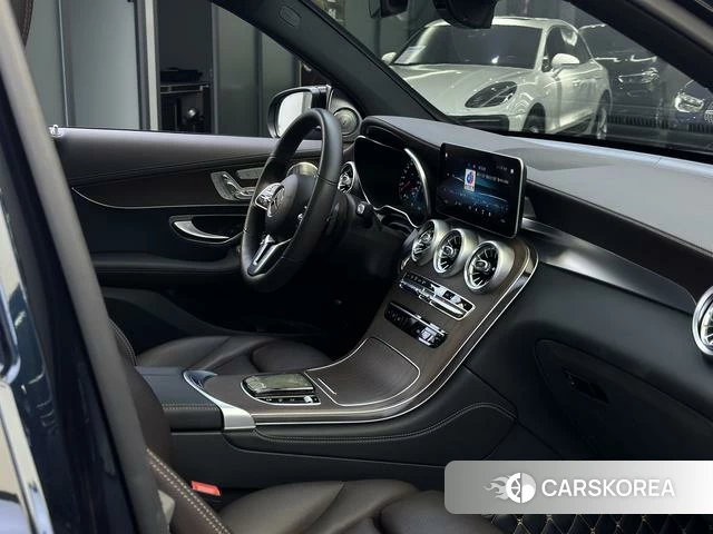 Mercedes-Benz GLC 2022 Зеленый из Китая, фото 2