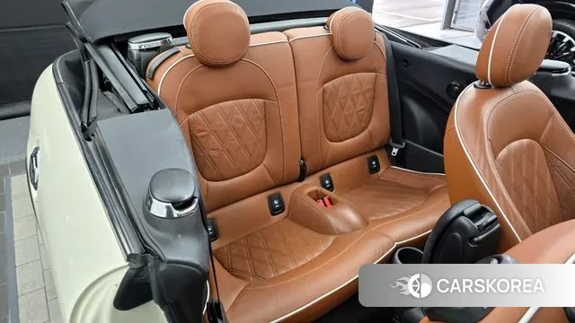 Mini Cooper S Convertible 2018 Жемчужный цвет из Кореи, фото 2