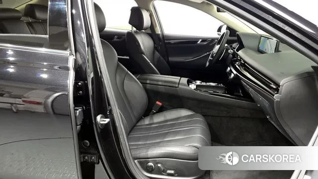 Genesis G80 (RG3) 2020 Черный из Кореи, фото 2