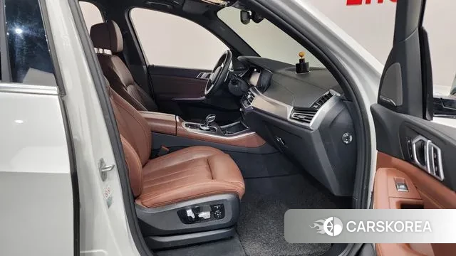 BMW X5 (G05) 2021 Белый из Кореи, фото 2