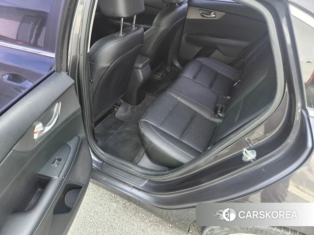 Kia Come New K3 2018 Темно-зеленый из Кореи, фото 2