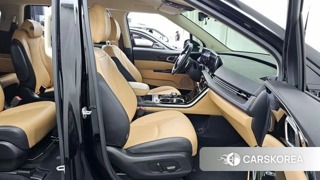 Kia Carnival 4th generation 2022 Черный из Кореи, фото 2