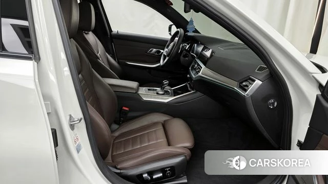 BMW 3 Series (G20) 2020 Белый из Кореи, фото 2