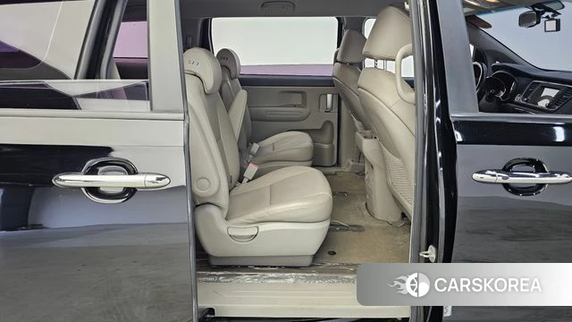 Kia The New Carnival 2020 Черный из Кореи, фото 2