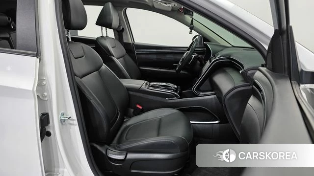 Hyundai Tucson (NX4) 2022 Белый из Кореи, фото 2
