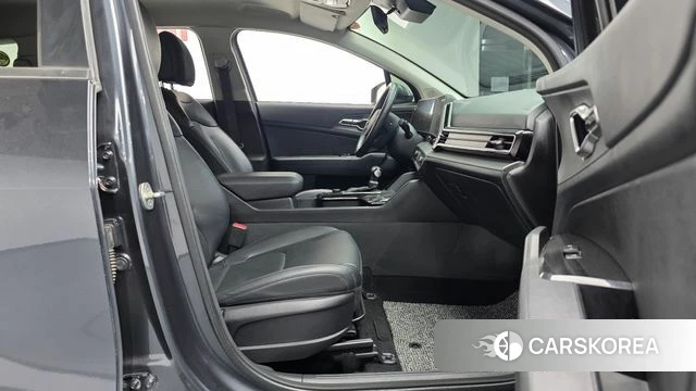 Kia Sportage 5th Generation 2023 Серый из Кореи, фото 2