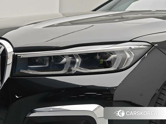 BMW 7 series 2023 Черный из Китая, фото 2