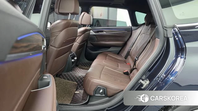 BMW 6 Series GT (G32) 2019 Черный из Кореи, фото 2