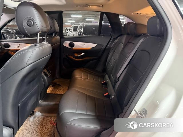 Mercedes-Benz GLC-Class X253 2019 Белый из Кореи, фото 2