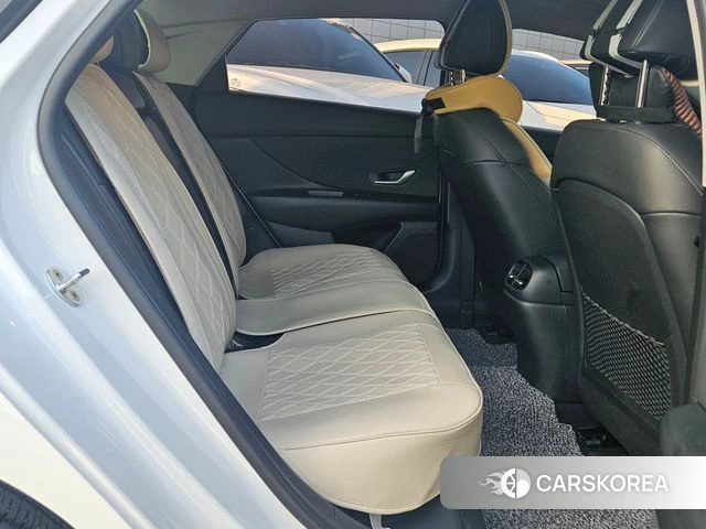 Hyundai Avante (CN7) 2022 Белый из Кореи, фото 2