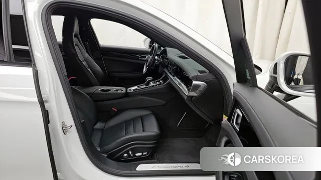 Porsche Panamera (971) 2020 Белый из Кореи, фото 2