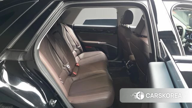 Hyundai Grandeur Hybrid (GN7) 2026 Черный из Кореи, фото 2