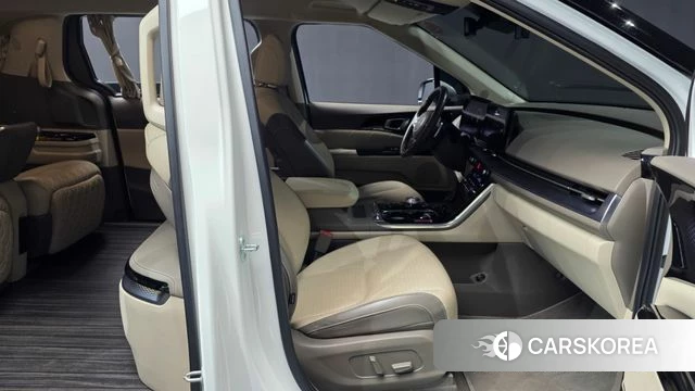 Kia Carnival 4th generation 2022 Белый из Кореи, фото 2