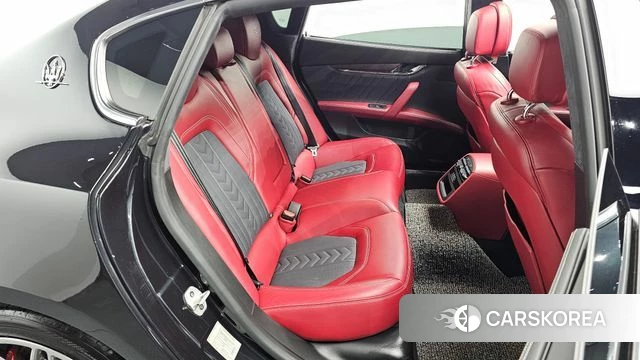 Maserati Quattroporte 2019 Серый из Кореи, фото 2