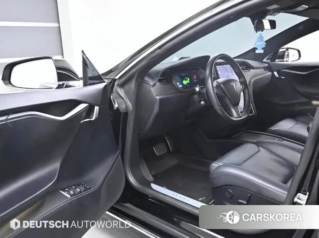 Tesla Model S 2019 Черный из Кореи, фото 2