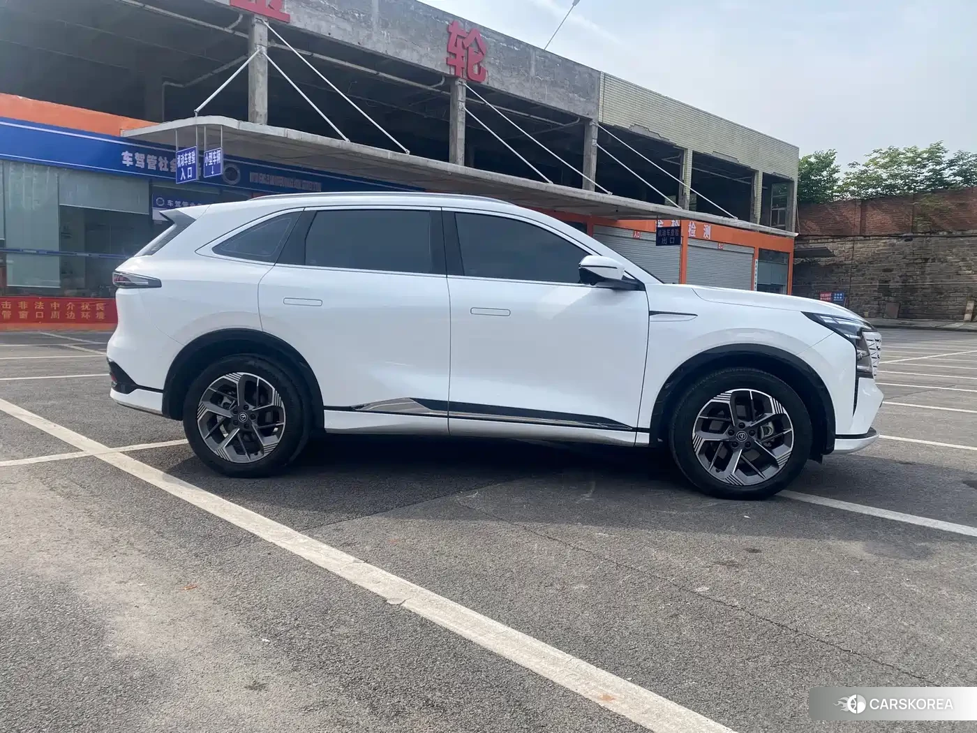 Chang'an CS75PLUS 2025 Белый из Китая, фото 2