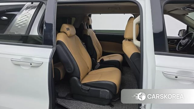Kia Carnival 4th generation 2022 Белый из Кореи, фото 2