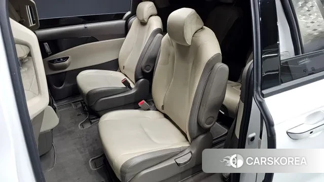 Kia Carnival 4th generation 2021 Белый из Кореи, фото 2