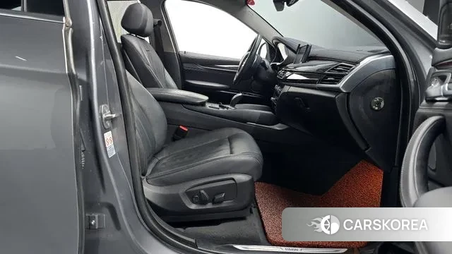 BMW X6 (F16) 2018 Серый из Кореи, фото 2