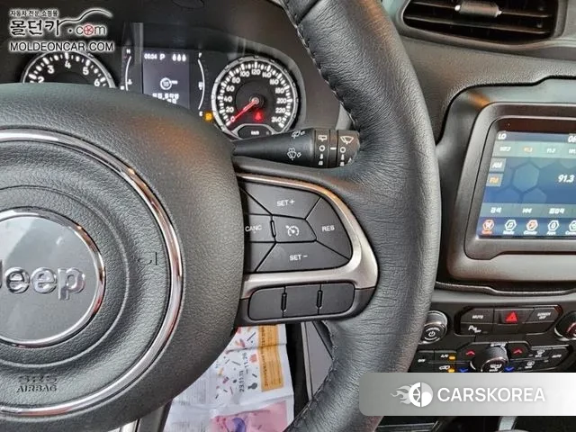 Jeep Renegade 2022 Белый из Кореи, фото 2