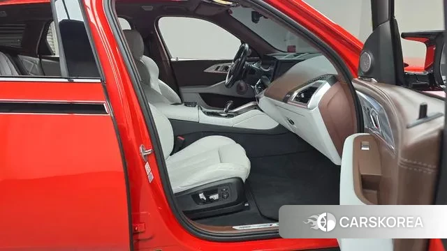 BMW XM (G09) 2023 Красный из Кореи, фото 2