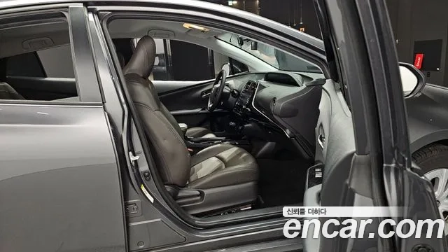 Toyota Prius 4th Generation 2019 Серый из Кореи, фото 2