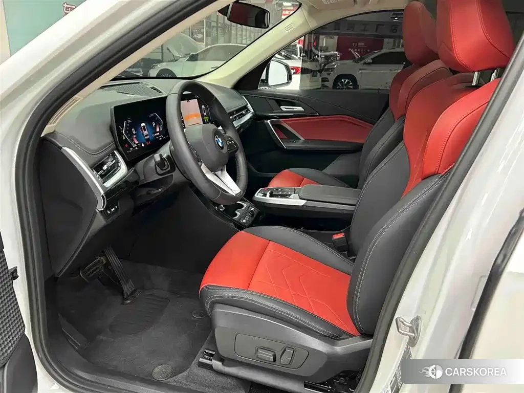 BMW X1 2023 Белый из Китая, фото 2