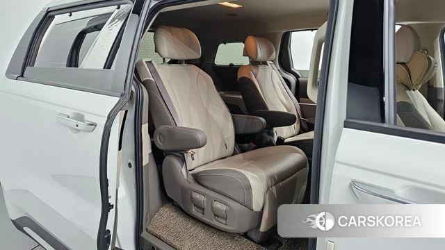 Kia Carnival 4th generation 2022 Белый из Кореи, фото 2