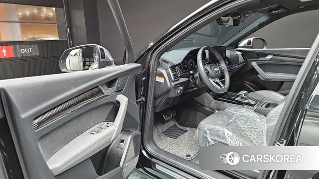 Audi SQ5 (FY) 2022 Черный из Кореи, фото 2