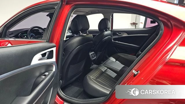 Genesis G70 2018 Красный из Кореи, фото 2