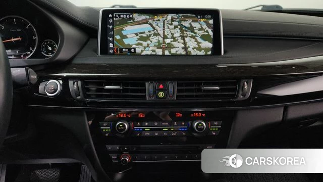 BMW X6 (F16) 2019 Белый из Кореи, фото 2