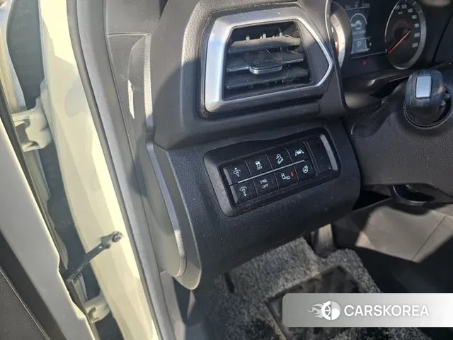 Ssangyong The New Tivoli 2023 Белый из Кореи, фото 2