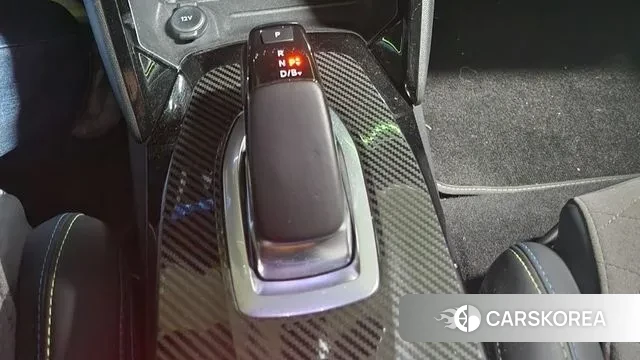 Peugeot e-208 second Generation 2020 Желтый из Кореи, фото 2