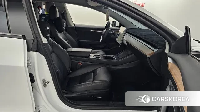 Tesla Model 3 2021 Белый из Кореи, фото 2