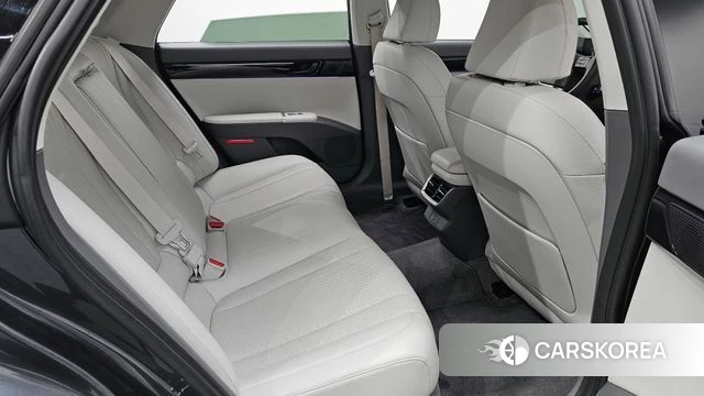 Hyundai Grandeur (GN7) 2023 Серый из Кореи, фото 2