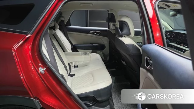 Kia Sportage 5th Generation Hybrid 2022 Красный из Кореи, фото 2