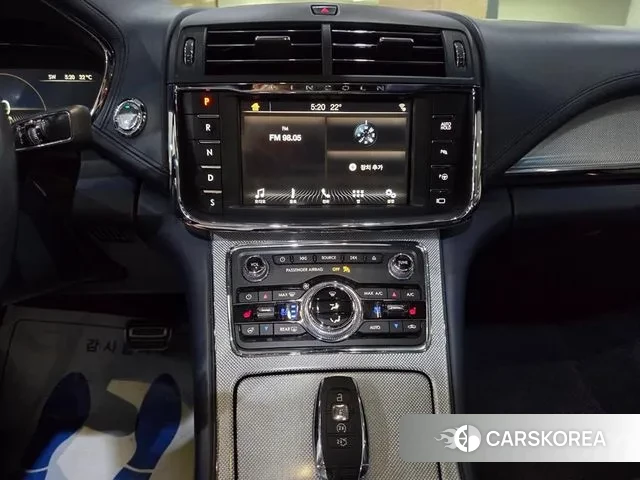 Lincoln Continental 10th Generation 2019 Черный из Кореи, фото 2