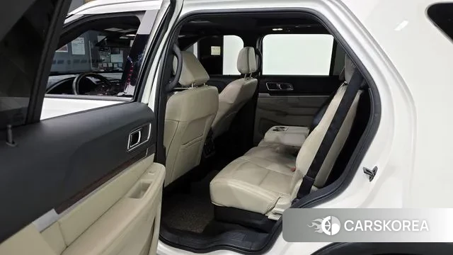 Ford Explorer 2018 Белый из Кореи, фото 2