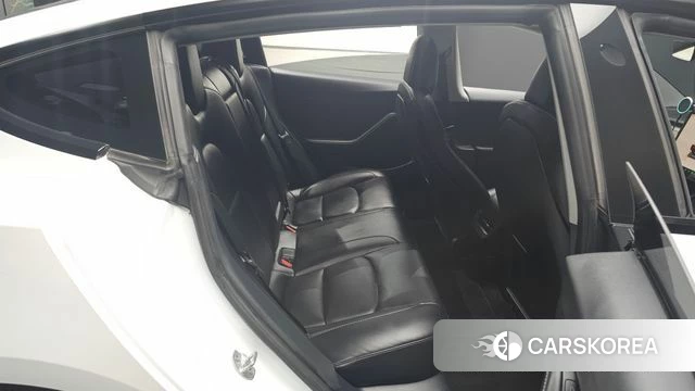 Tesla Model 3 2022 Белый из Кореи, фото 2
