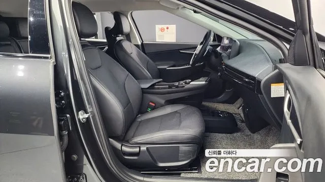 Kia EV6 2024 Серый из Кореи, фото 2