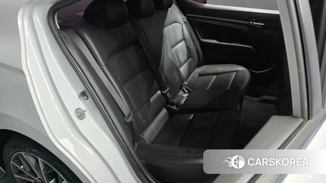 Hyundai The New Avante AD 2019 Белый из Кореи, фото 2