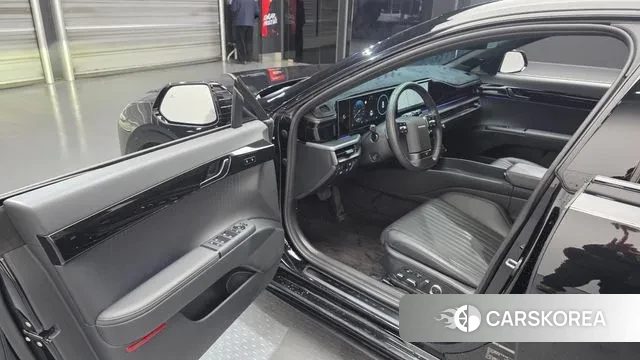 Hyundai Grandeur (GN7) 2025 Черный из Кореи, фото 2