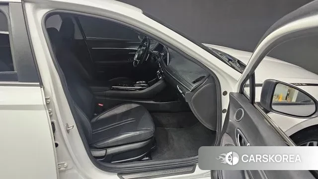 Hyundai Sonata (DN8) 2022 Белый из Кореи, фото 2