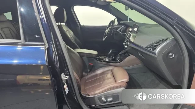 BMW X4 (G02) 2021 Черный из Кореи, фото 2