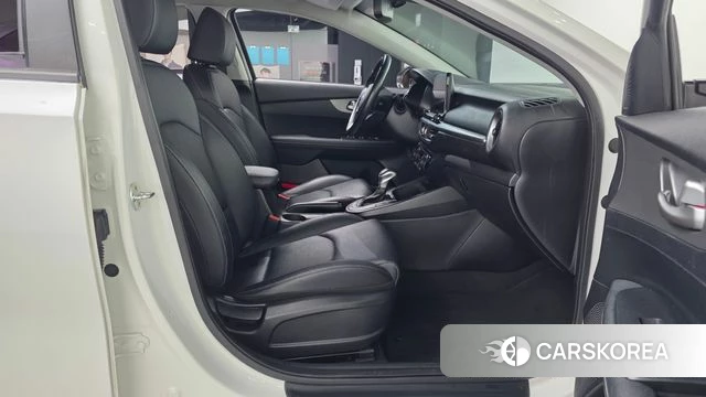 Kia Come New K3 2019 Белый из Кореи, фото 2