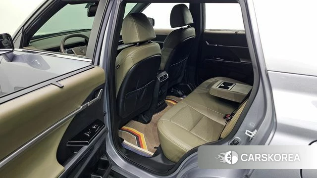 Ssangyong Torres 2022 Серебристо-серый из Кореи, фото 2