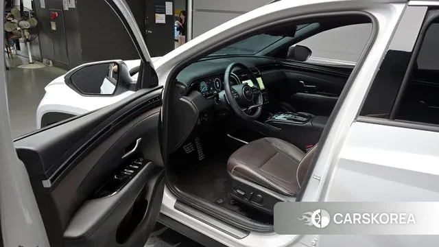 Hyundai Tucson Hybrid (NX4) 2023 Белый из Кореи, фото 2