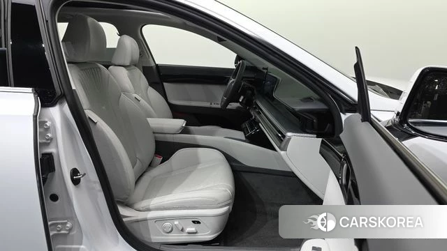 Hyundai Grandeur (GN7) 2023 Белый из Кореи, фото 2