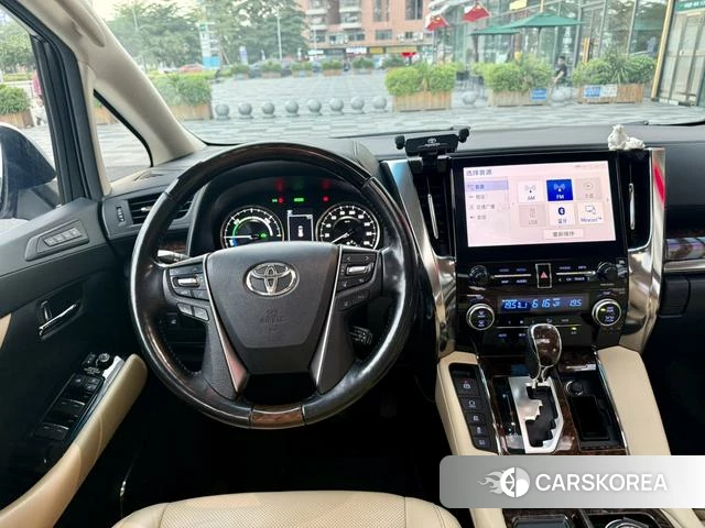 Toyota Elfa 2021 Белый из Китая, фото 2